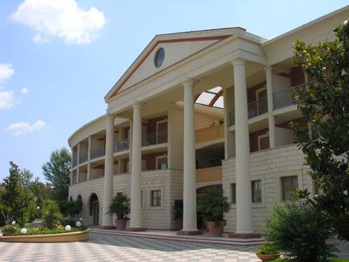 Centro Turistico Akiris