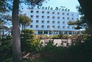 Costa Brada Resort