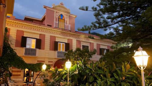 Romantic Hotel & Restaurant Villa Cheta Elite