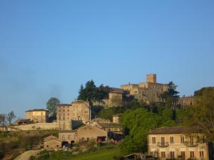Antico Borgo Di Tabiano Castello