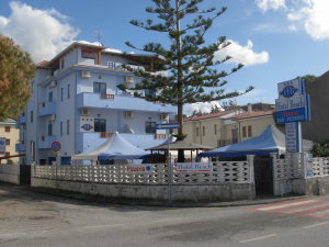 Beach Hotel