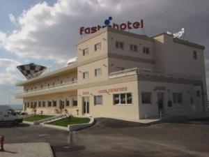 FastmHotel