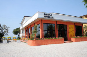 Hotel Saviola Lake