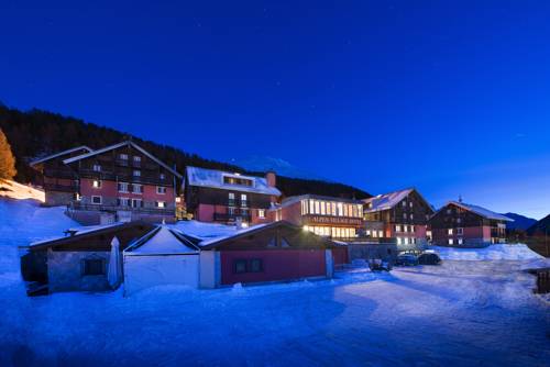 Alpen Village Hotel
