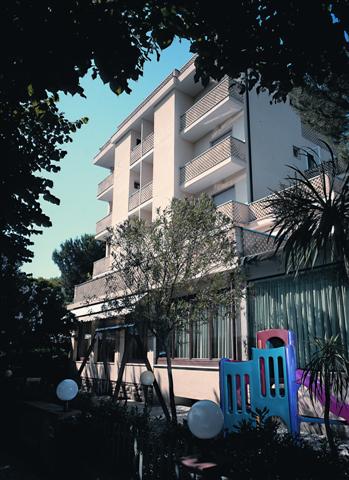 GLI OLEANDRI
