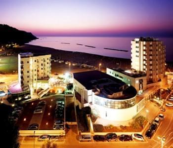 Baia Flaminia Resort