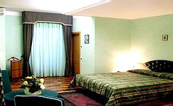 Hotel Mondial