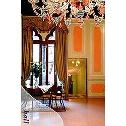 Hotel San Mois??