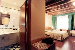 Hotel Corot