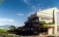 Yachting Hotel Mistral