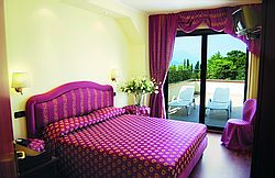 Admiral Hotel Villa Erme