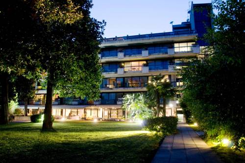 Hotel Sal?? du Parc