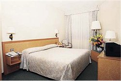 Smart Hotel Holiday