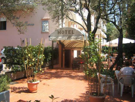 VILLA MARIA