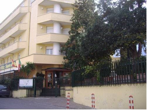 Hotel Villa Serena