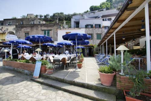 Hotel Baia Di Puolo