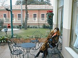 Viktoria Palace Hotel