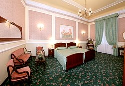 Hotel Bristol Palace