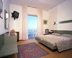 Hotel Kennedy