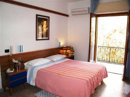 Hotel Branca