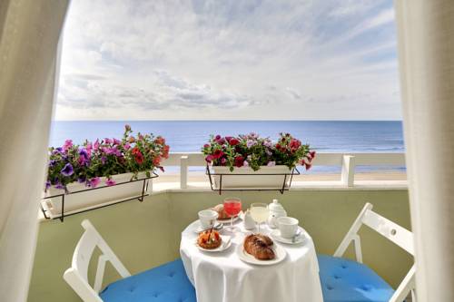 Hotel Mida