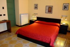 Palazzo Villelmi B&B