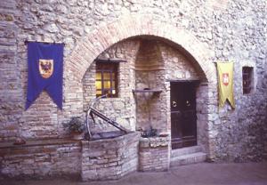 Castel Pietraio