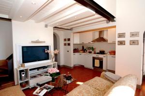 Villa Torre Rossa Apartments