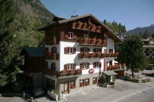 B&B Residence Checrouit