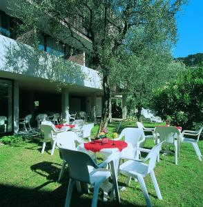 Hotel Holiday