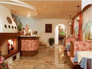 Ruster Resort