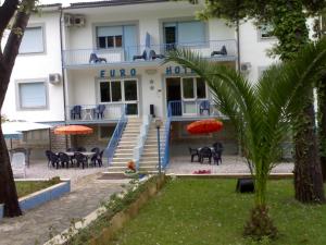 Euro Hotel
