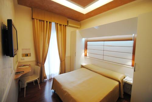 Hotel Verona Rome