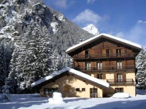Charmant Petit Hotel