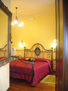 Le Suite Di Via Ottaviano - Suite in Rome B&B