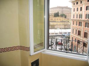 Le Suite Di Via Ottaviano - Suite in Rome B&B