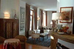Cresta Et Duc Hotel