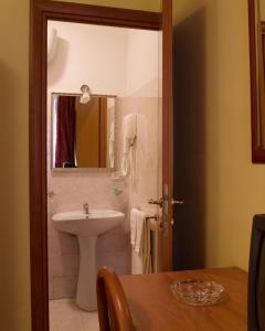 Monti Guest House - Affittacamere