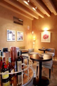 Al Tezzon Hotel