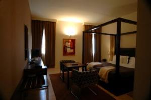 Charming House DD724