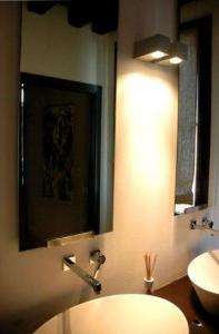 Charming House DD724