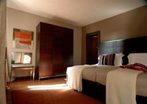 Charming House DD724