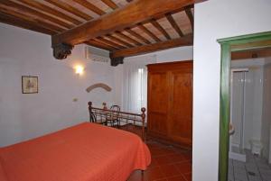 A La Casa Dei Potenti