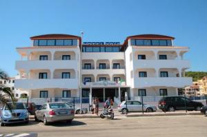 Hotel Yria