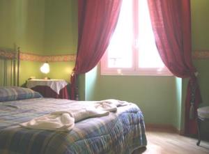 Eva's Rooms