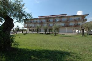 Elaia Garden Hotel