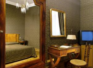 Hotel Locarno