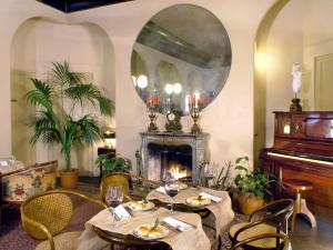 Hotel Locarno