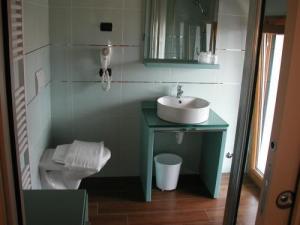Azzano Holidays B&B
