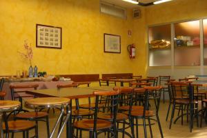Azzano Holidays B&B